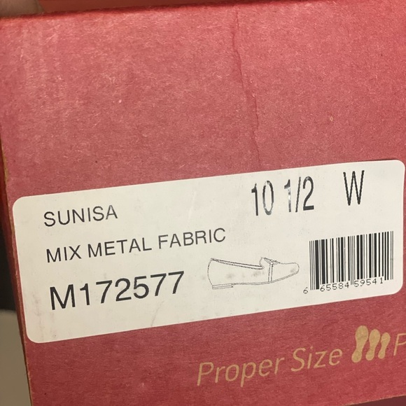 New | Munro‎ Sunisa Women Elegant Beige Comfort Flat Loafers, size 10.5W - Picture 12 of 12